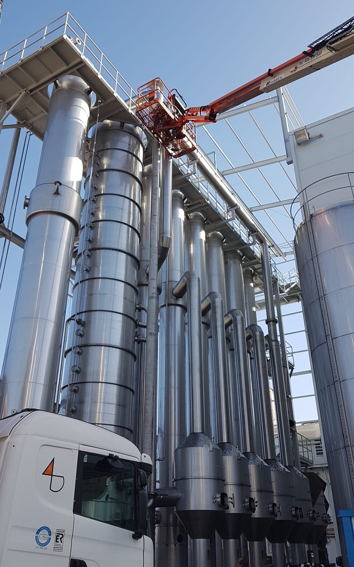 Desarrollo de sistemas de concentración y desulfitación de mosto para grandes y pequeñas bodegas